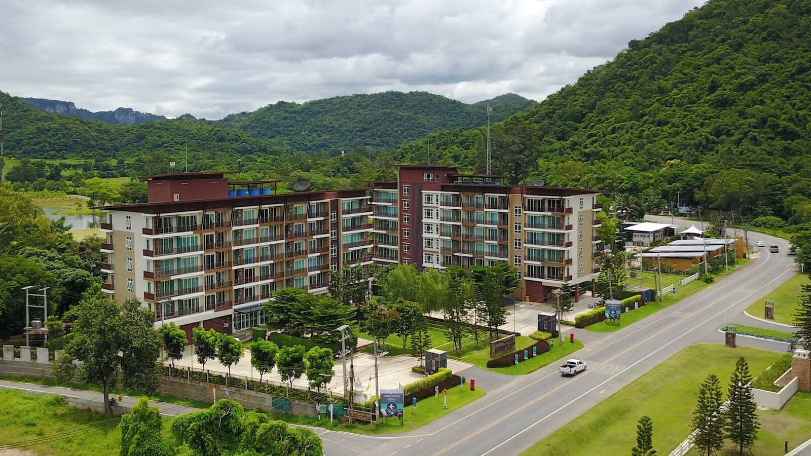 บ้านเขาใหญ่ ภาพที่ 1