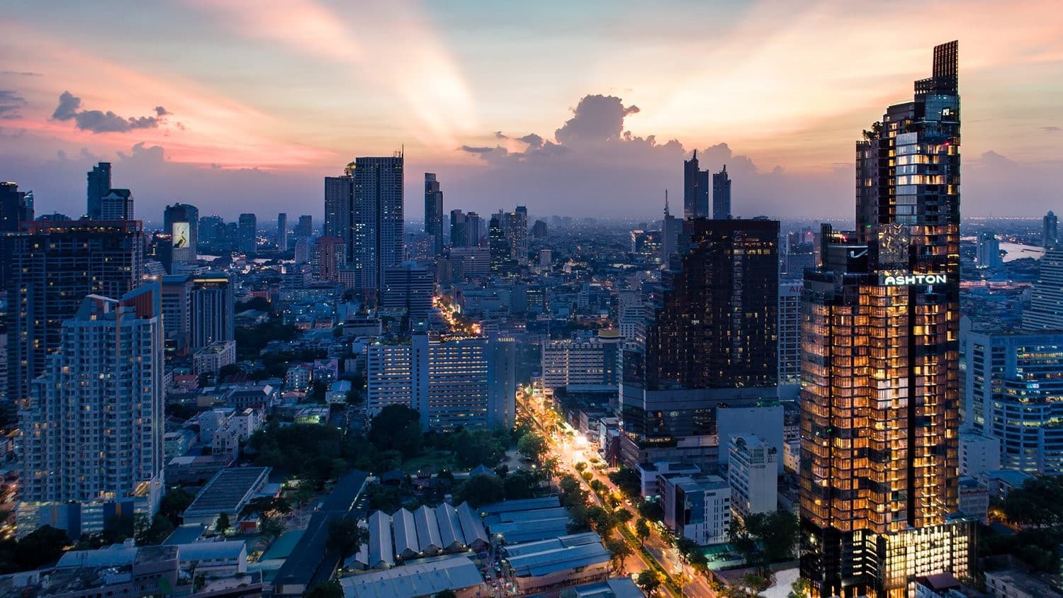 แอชตัน สีลม ภาพที่ 2