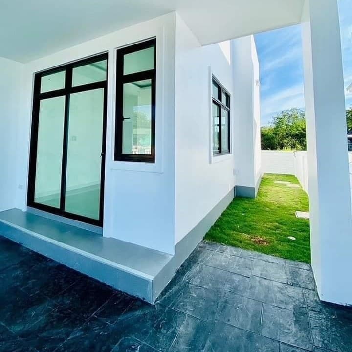 บ้านภัคมล ลีฟวิ่ง สีคิ้ว ภาพที่ 4